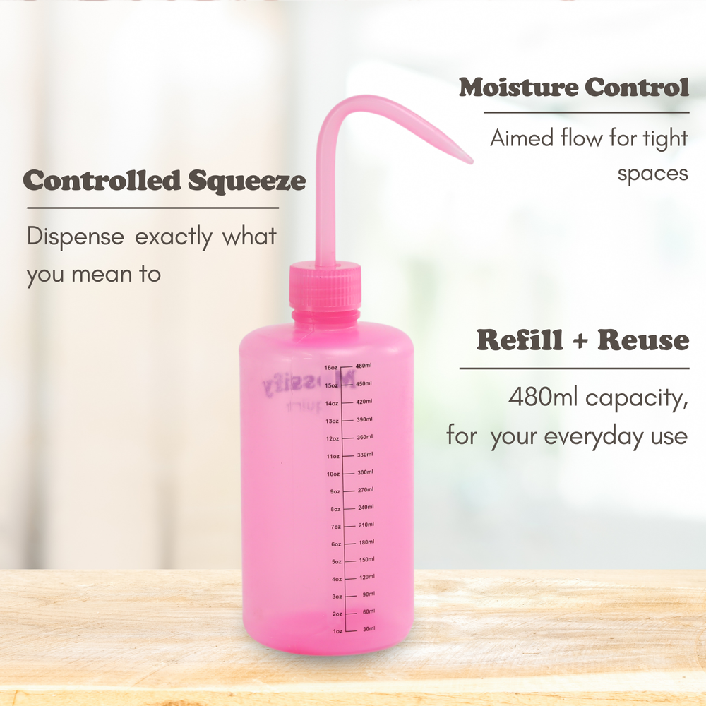 Pink Mossify squirtr squeeze bottle with a curved spout and 480 ml capacity