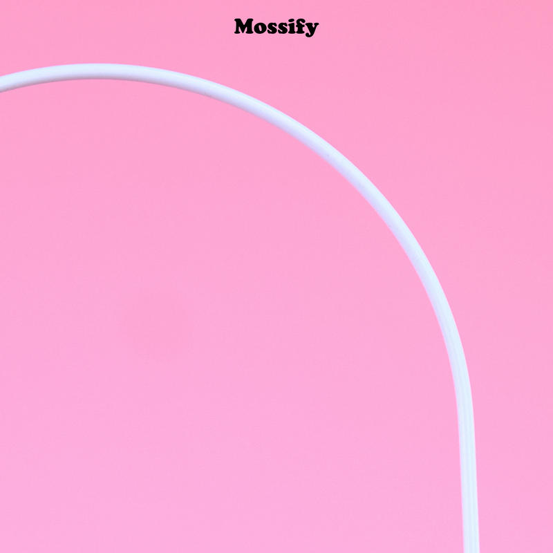 "Oval" Metal Trellis - Mossify