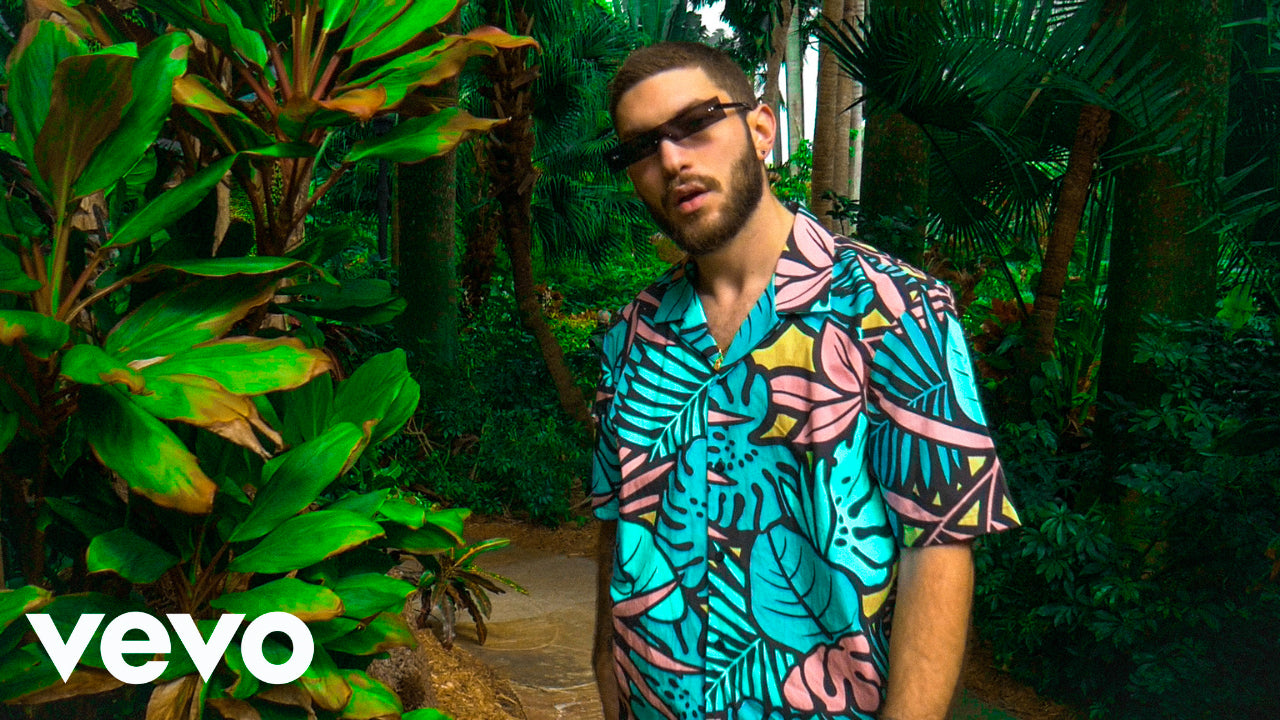 Chica Verde (Official Music Video)