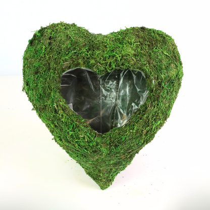 Heart Moss Basket - Rounded