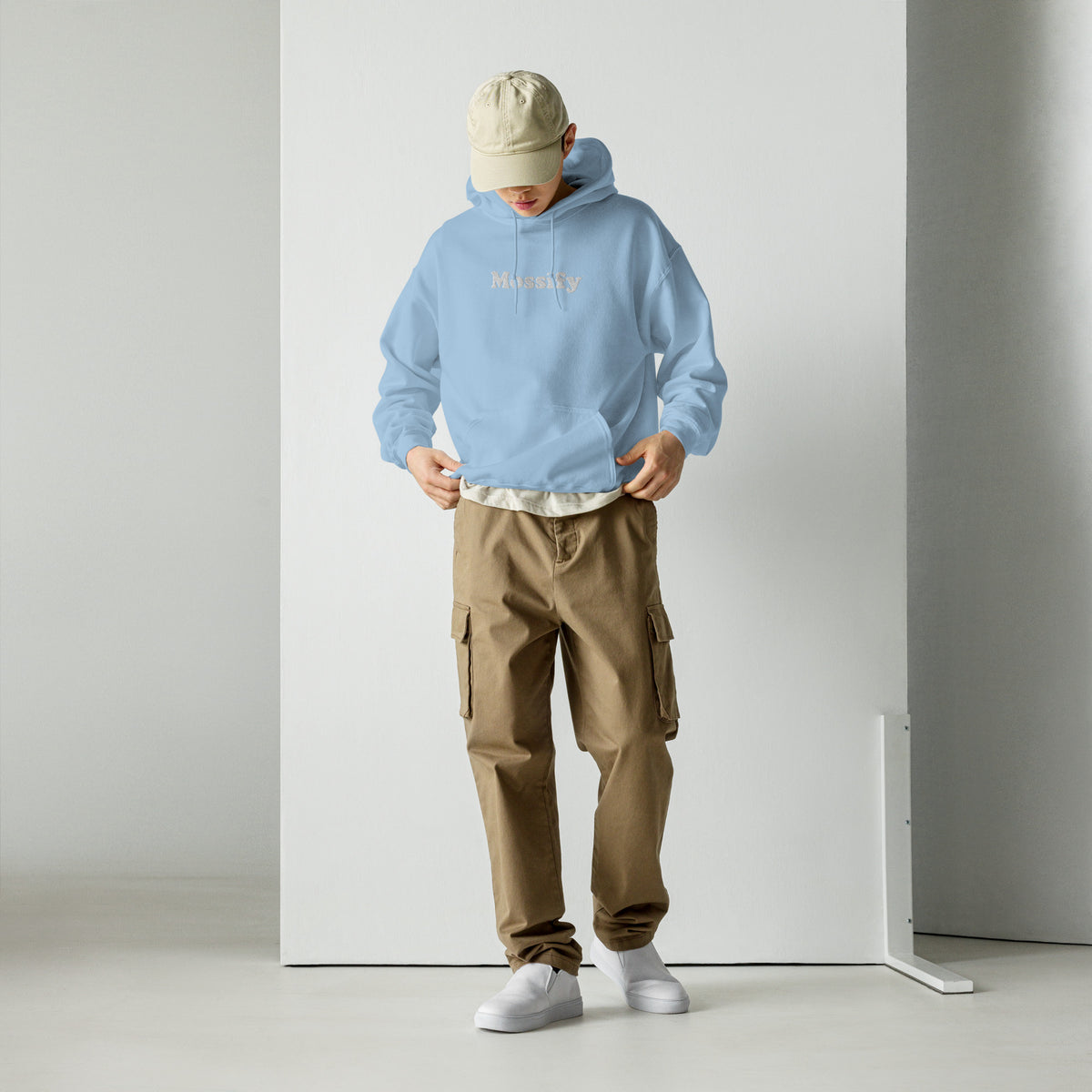 Classic Mossify Hoodie - Embroidered - Mossify